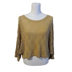 Forever 21 Tan Cropped Sweater Size Large Bohemian Casual Preppy